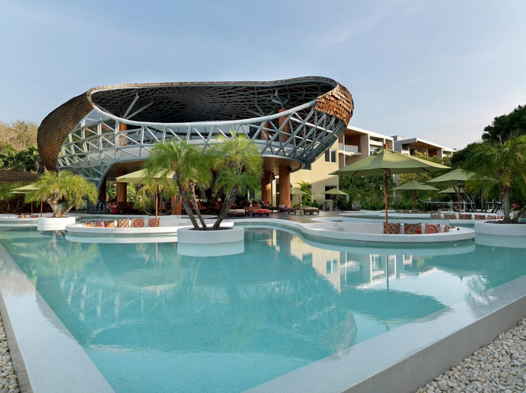 Wyndham Grand Nai Harn Beach Phuket Екстер'єр фото